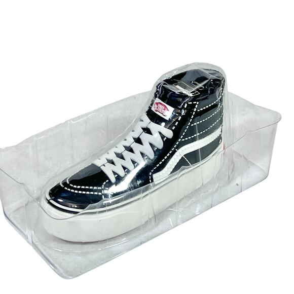 Vans Off The Wall Mini Small Portable Phone Charger Black Shoe Power Bank - Picture 3 of 7